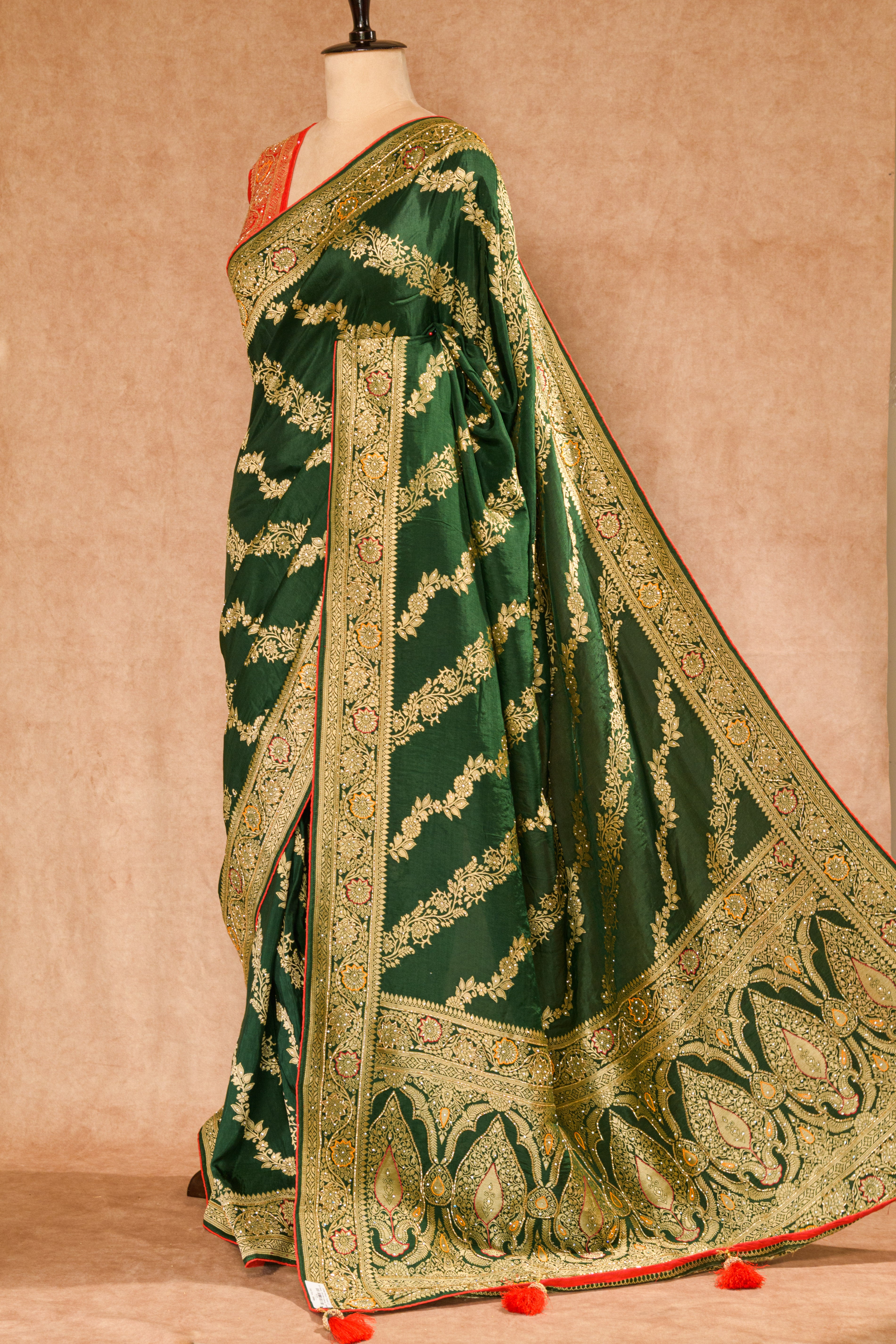 Green & Red Dolla Weaving Silk Saree with Cutdana Work