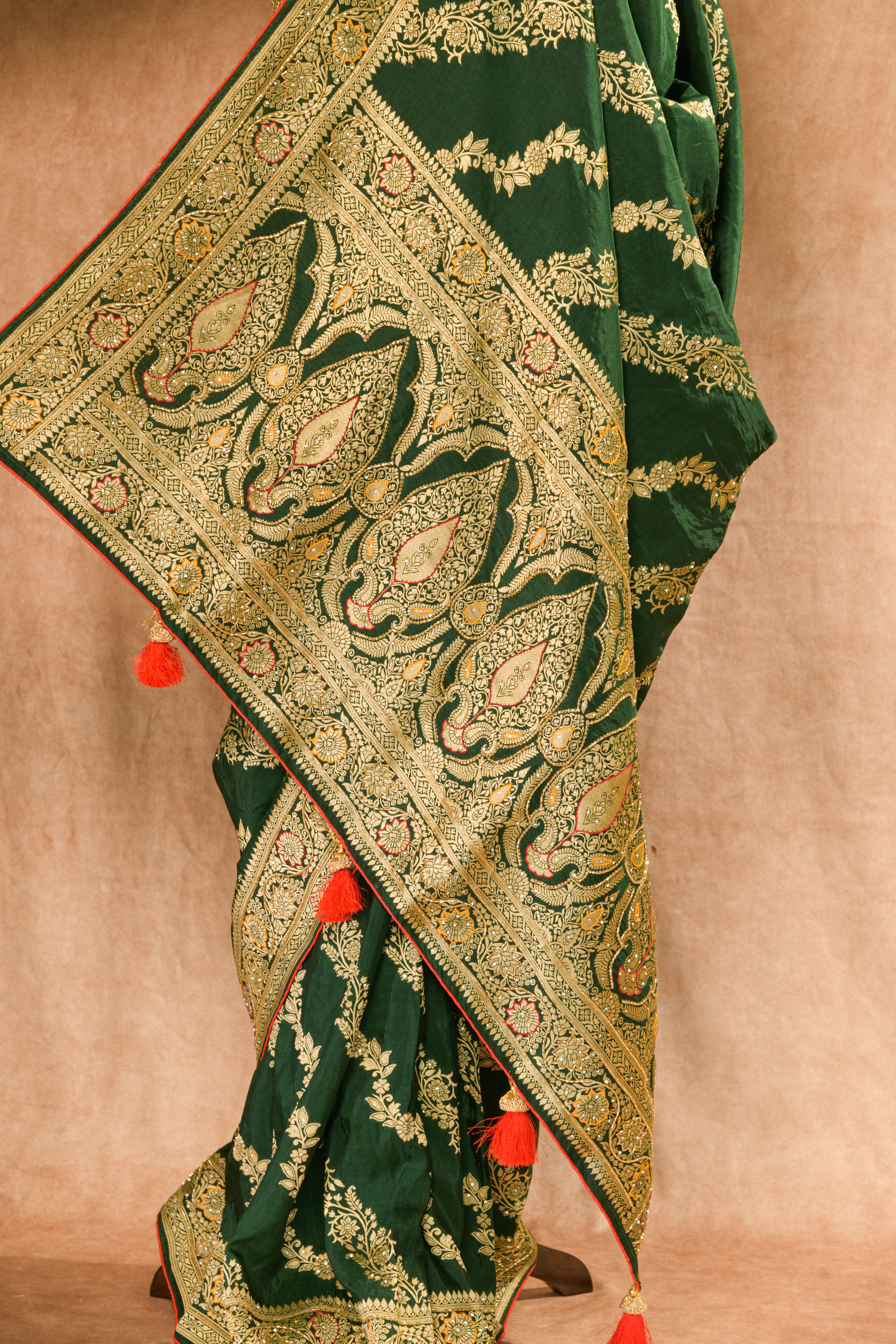 Green & Red Dolla Weaving Silk Saree with Cutdana Work