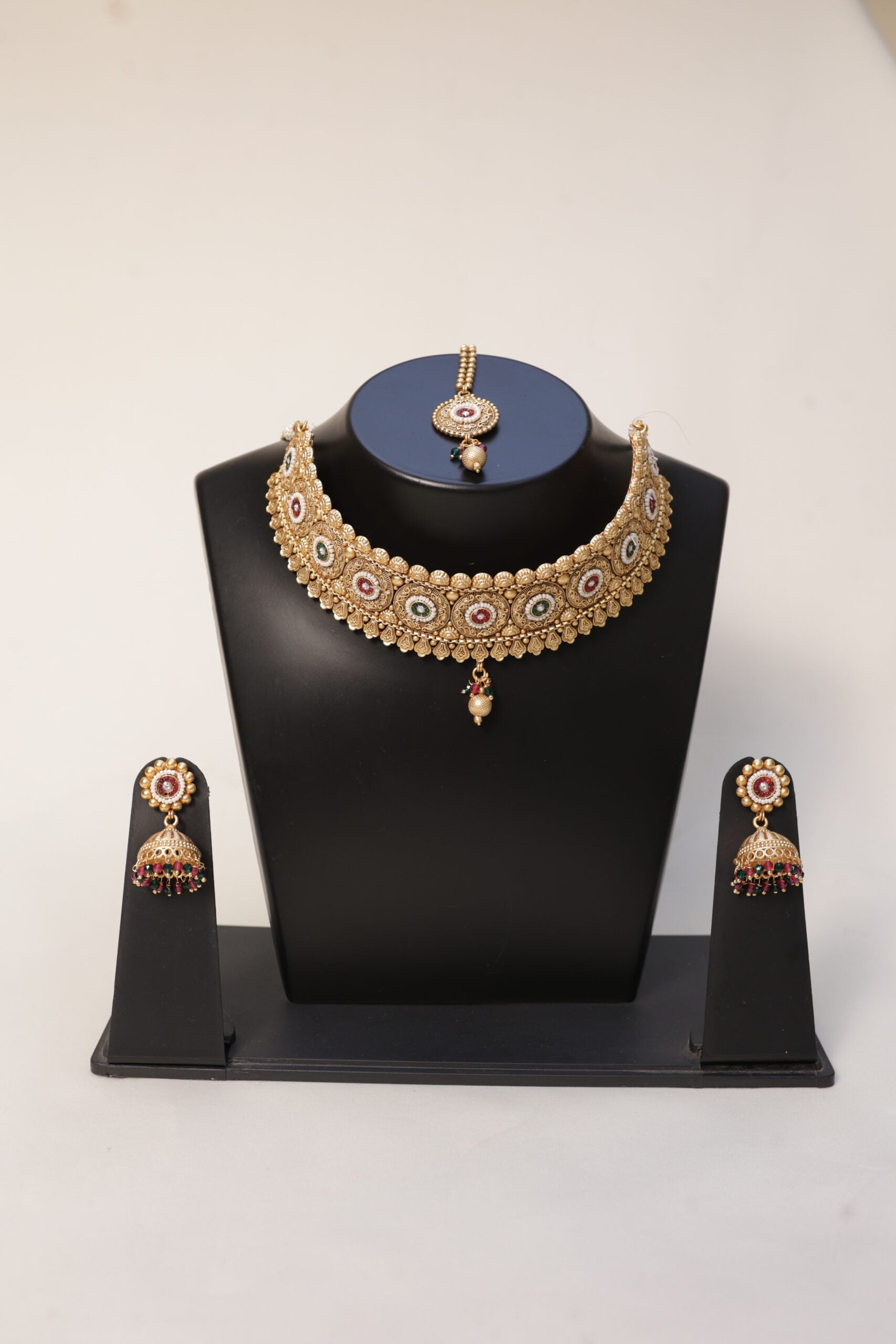 Rajwadi Choker