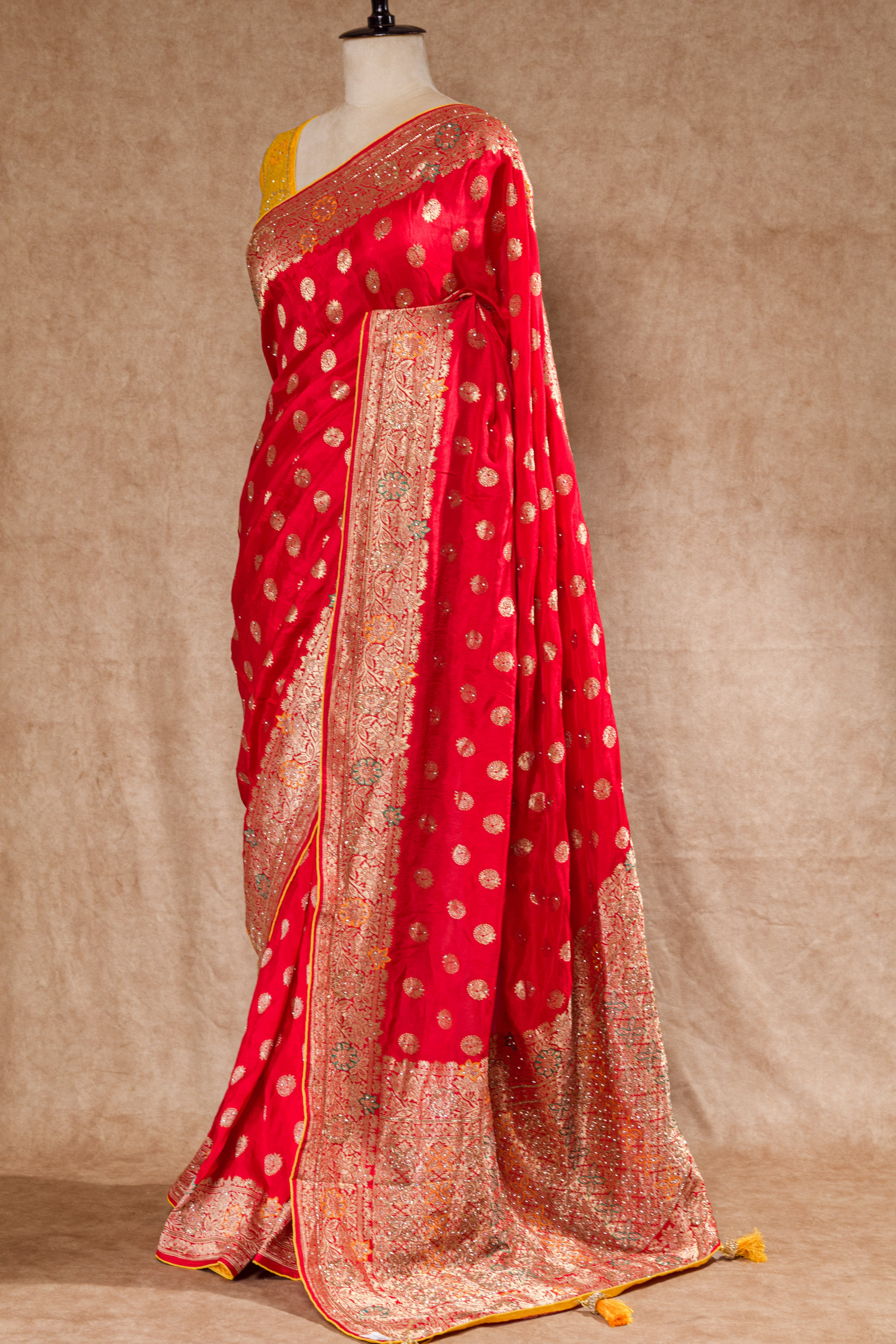 Red & Gold Dolla Weaving Saree with Cutdana Work