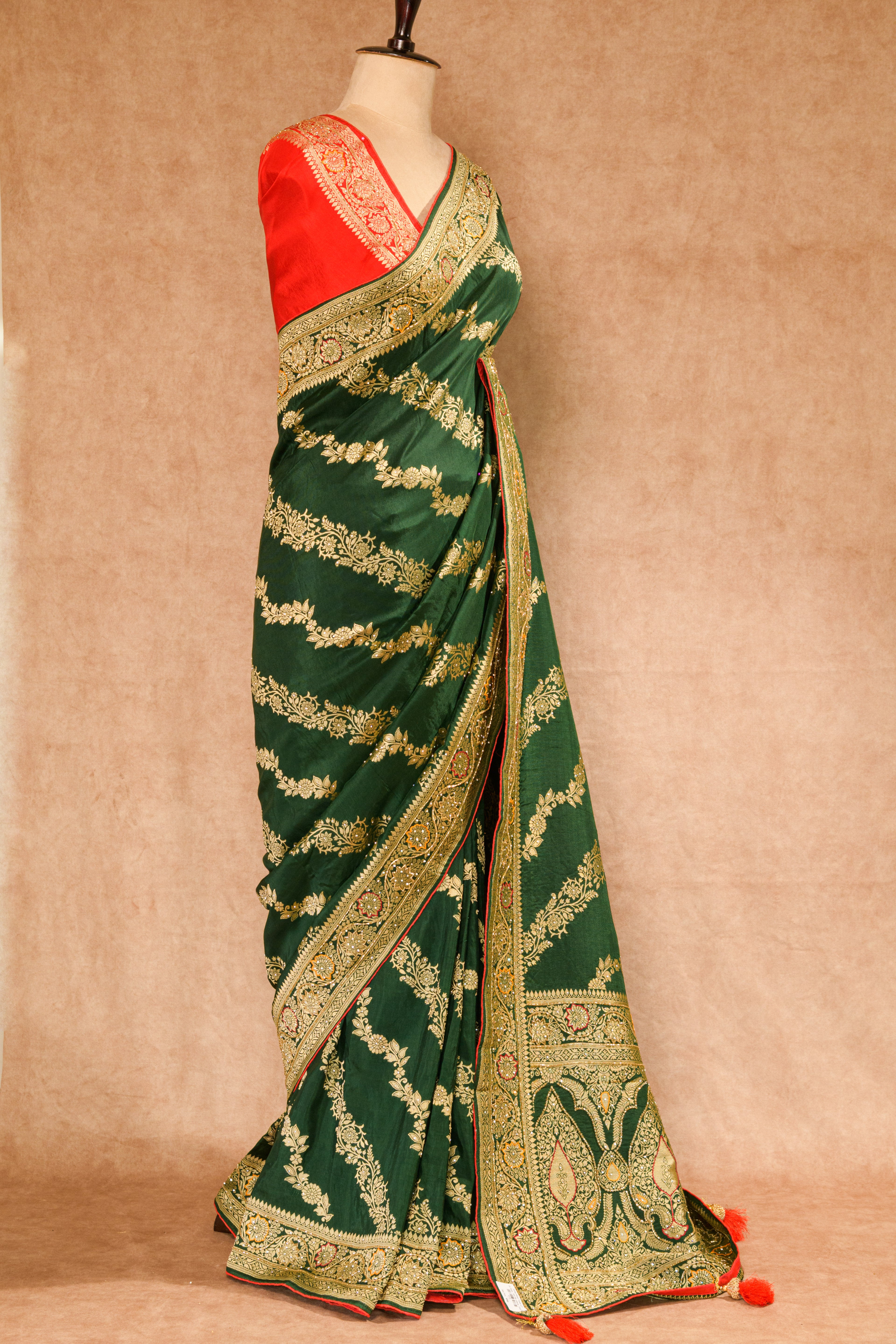Green & Red Dolla Weaving Silk Saree with Cutdana Work