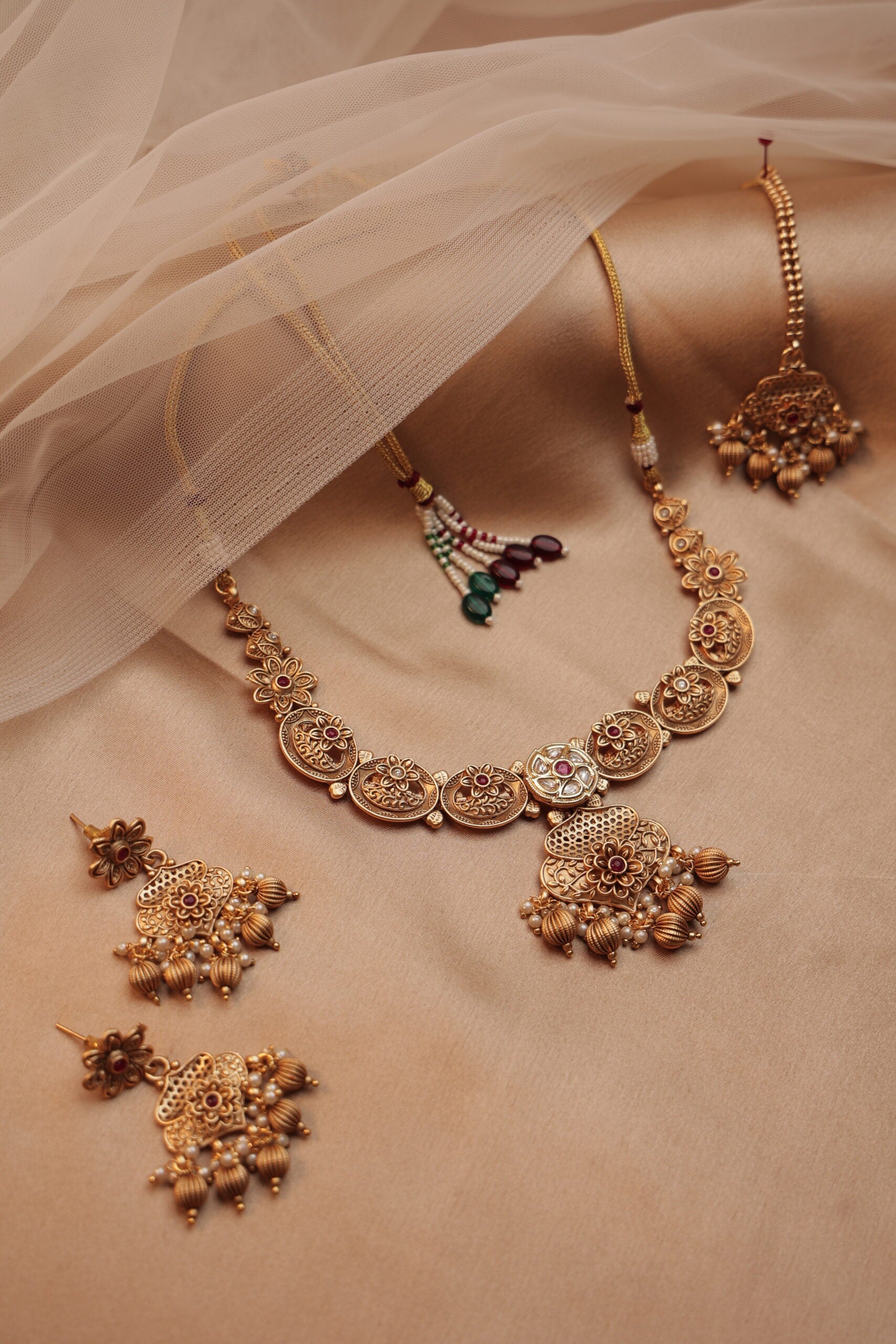 Antique Gold Necklace, Earrings and Maang tikka