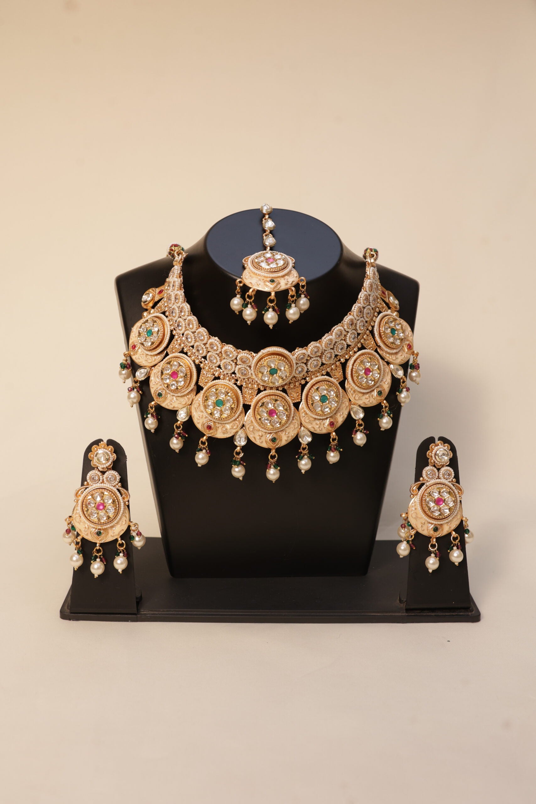Rajwadi Choker