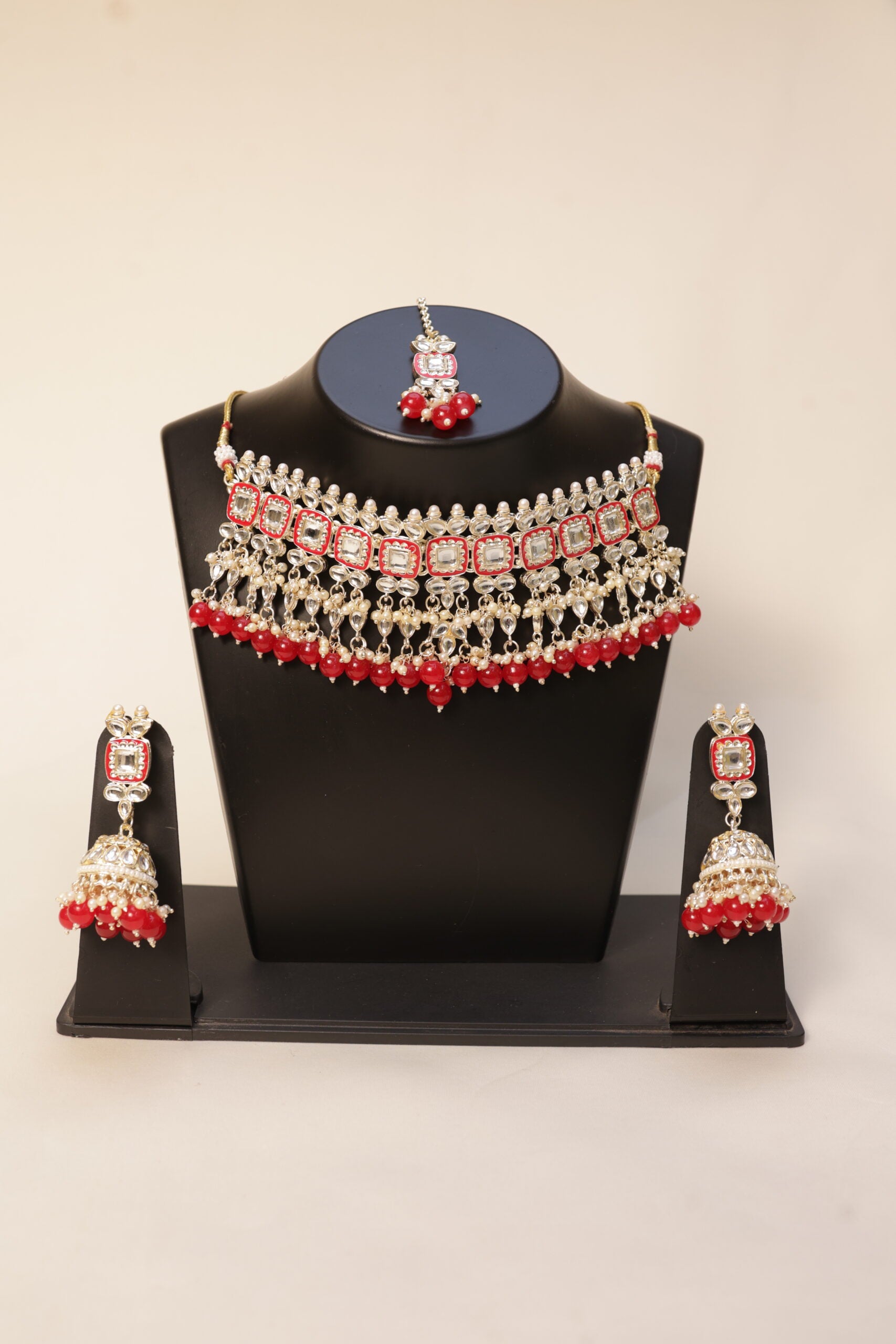 Red Pearl Choker with Earrings