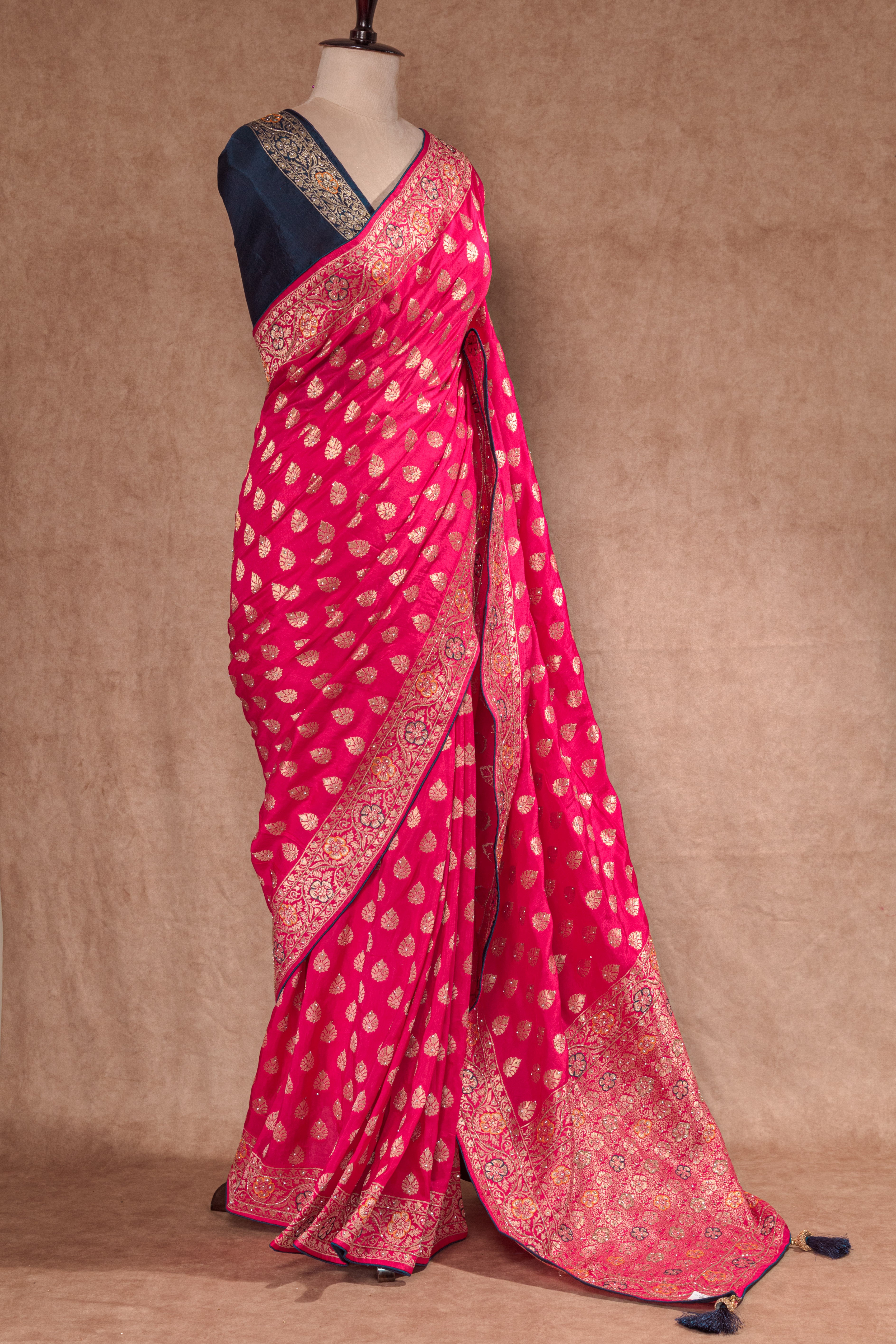 Red & Navy Blue Dolla Weaving Saree with Cutdana Work